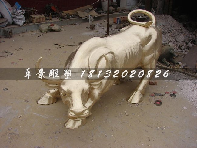 華爾街牛雕塑，股市牛銅雕華爾街牛