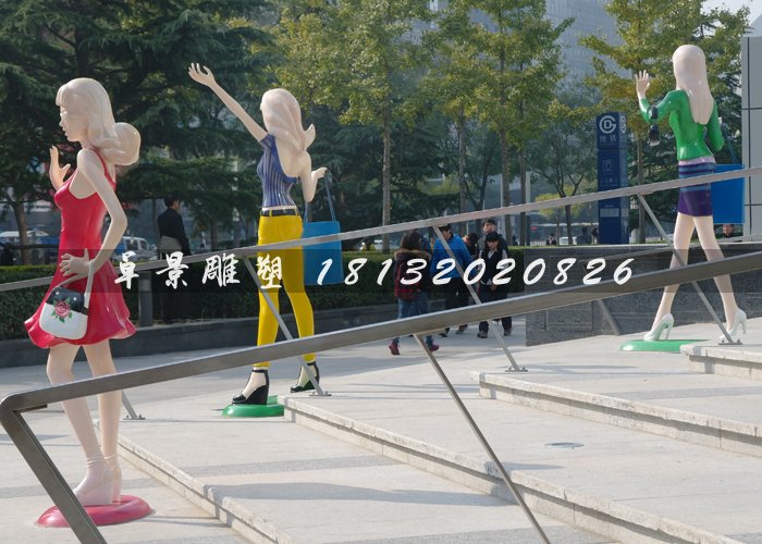 玻璃鋼步行街人物雕塑，動漫人物雕塑 (2)