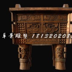 大連星海國(guó)際游樂場(chǎng)銅鼎4米高
