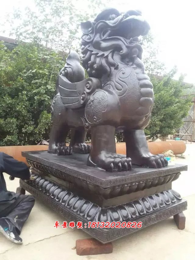 銅麒麟雕塑，企業(yè)門口麒麟銅雕 