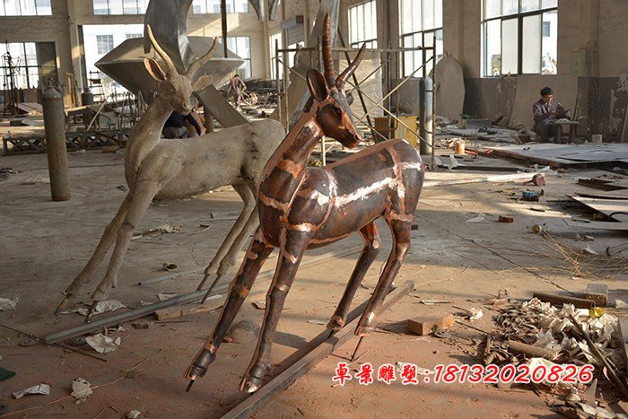 小鹿銅雕，鑄銅小鹿銅雕