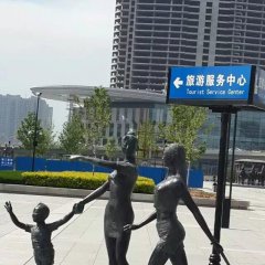 出門旅游銅雕，景觀銅雕，小品銅雕