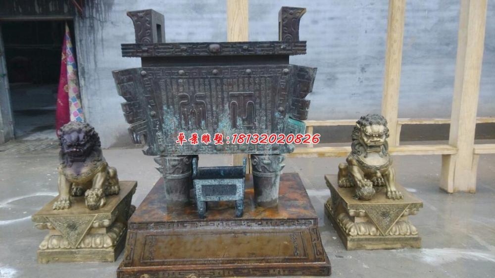 青銅鼎，四腳鼎，廣場銅鼎雕塑