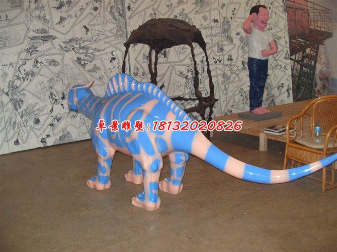玻璃鋼恐龍雕塑,卡通動物雕塑