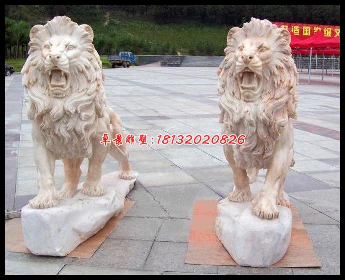 西洋獅石雕，晚霞紅匯豐獅石雕