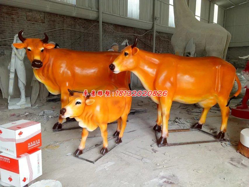 玻璃鋼牛雕塑，玻璃鋼動物雕塑 (2)
