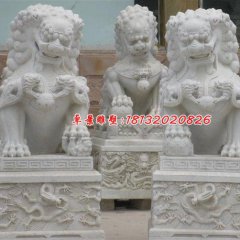 漢白玉石獅子雕塑，石雕看門獅