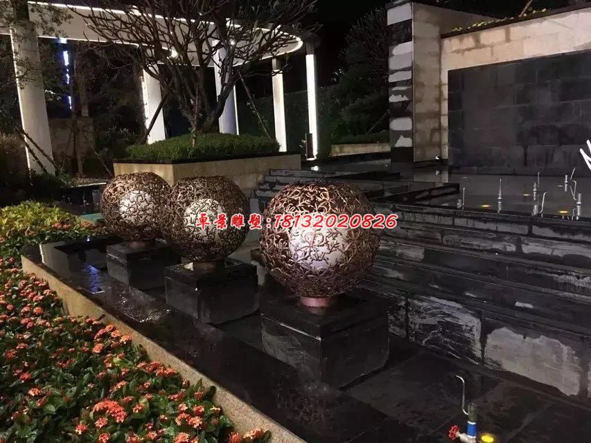 銅雕鏤空球，小區(qū)景觀銅雕 (2)