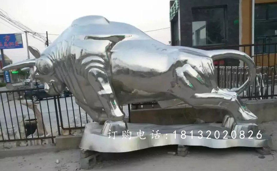 不銹鋼拓荒牛，開荒牛雕塑