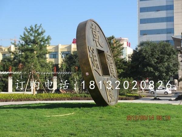 銅錢銅雕，乾隆通寶雕塑