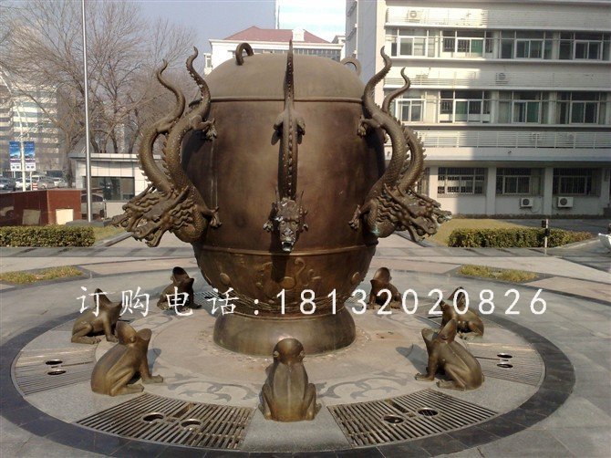 地震儀銅雕，地理學院景觀銅雕