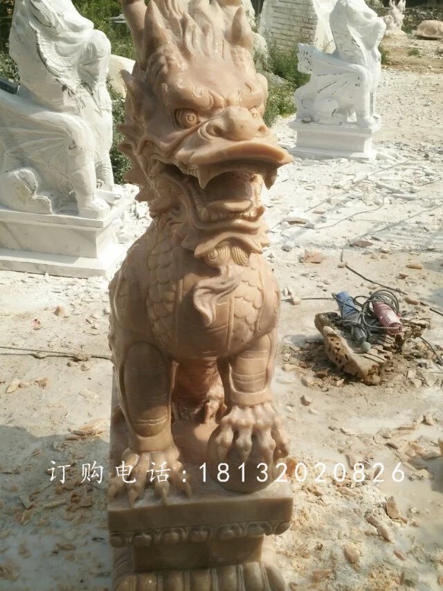 踩球麒麟雕塑，晚霞紅麒麟石雕 (1)