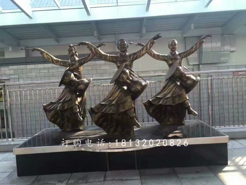少數(shù)民族跳舞雕塑，廣場(chǎng)人物銅雕