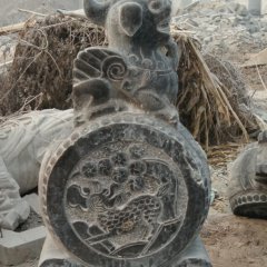 青石門墩，仿古抱鼓石