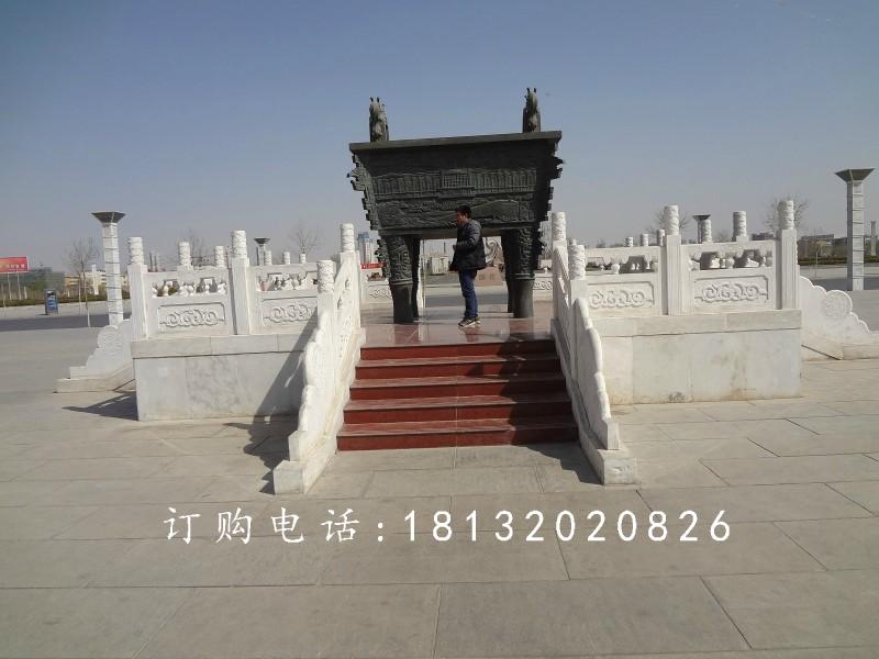 銅鼎，廣場鼎，四足銅鼎