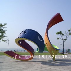 不銹鋼五彩膠卷雕塑，不銹鋼景觀雕塑