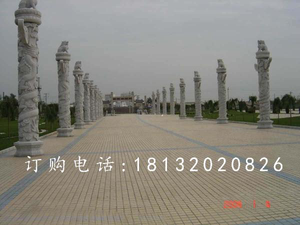 青石華表，廣場(chǎng)龍柱石雕