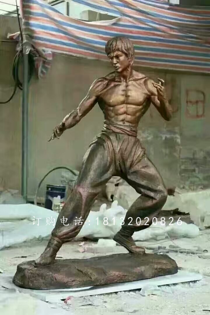 李小龍雕塑，玻璃鋼仿銅人物雕塑