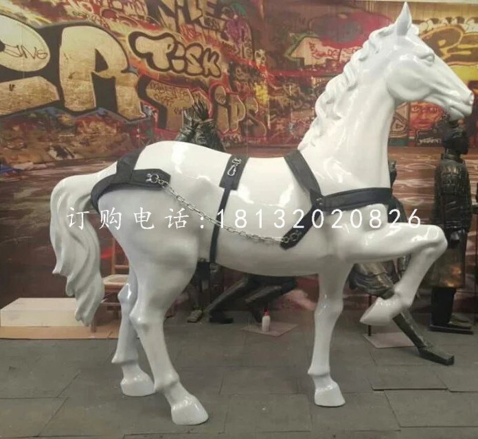 抬蹄馬雕塑，玻璃鋼白馬動(dòng)物雕塑 (3)