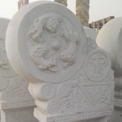 石雕門墩，抱鼓石
