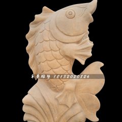 晚霞紅石雕魚，公園噴泉魚石雕