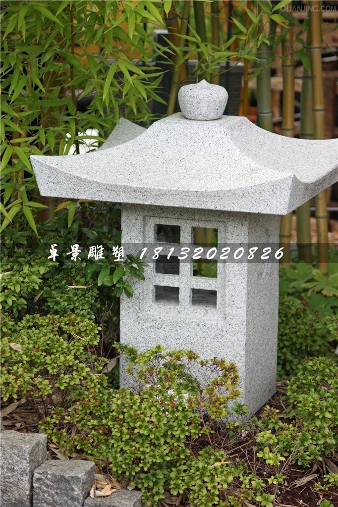 石燈雕塑，公園仿古石燈