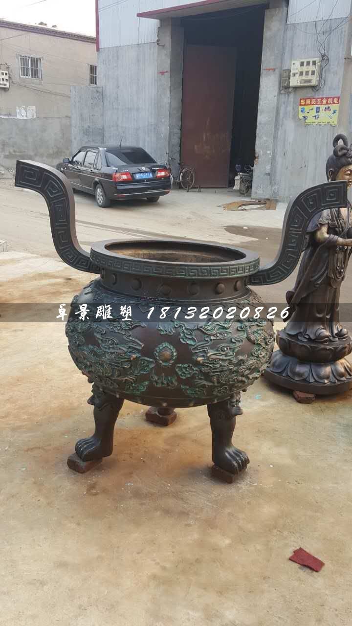 香爐雕塑，寺廟三足銅香爐