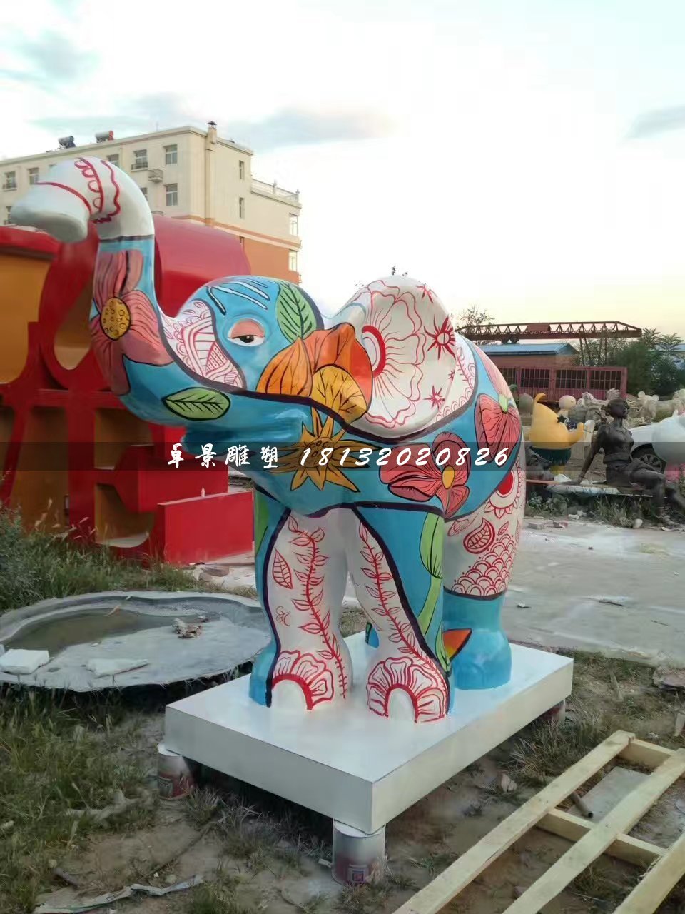 彩繪大象雕塑，商場(chǎng)玻璃鋼雕塑