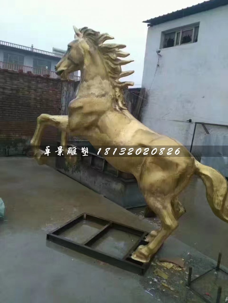 立馬銅雕，廣場(chǎng)銅馬雕塑