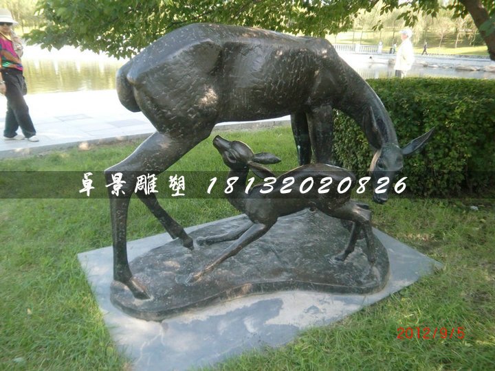 母子鹿銅雕，公園動(dòng)物銅雕