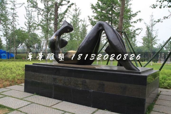 抽象人物銅雕，公園雕塑