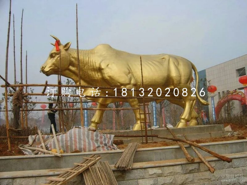 黃金牛銅雕，廣場大型銅牛雕塑