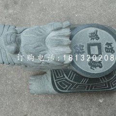 背著銅錢的龍龜石雕，青石龍龜