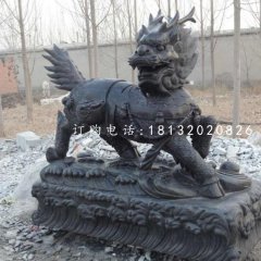 招財麒麟石雕，青石神獸