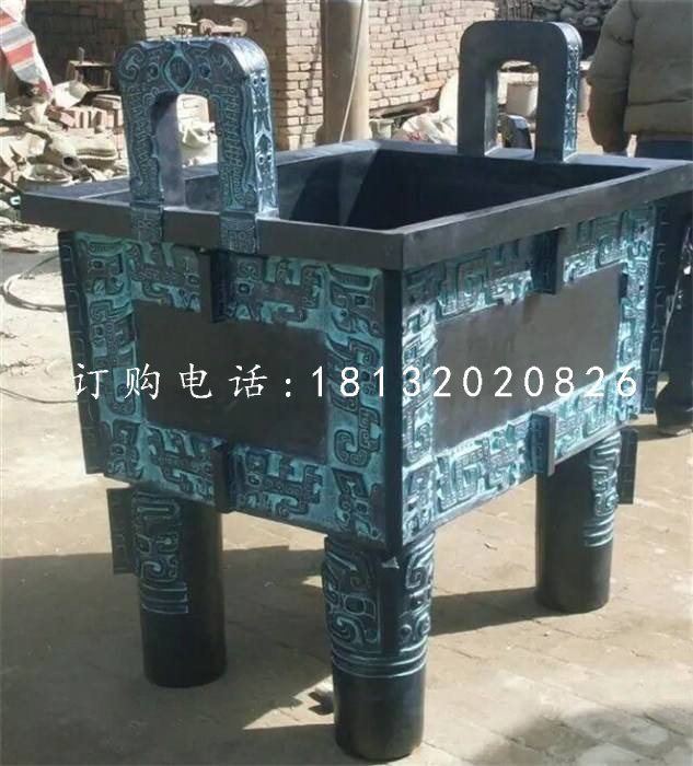 四足鼎銅雕，青銅鼎