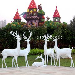 白色小鹿雕塑，玻璃鋼動物