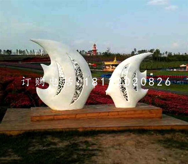 玻璃鋼抽象魚雕塑,公園景觀雕塑