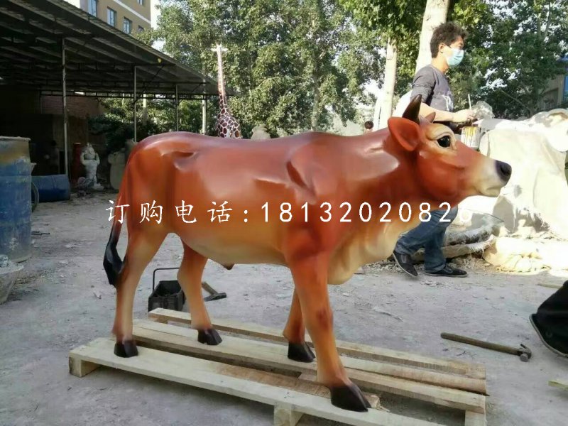大黃牛雕塑，玻璃鋼動物雕塑