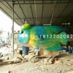 彩繪魚(yú)雕塑，玻璃鋼動(dòng)物