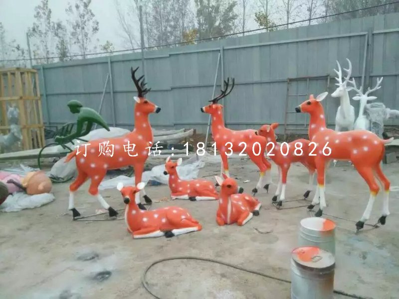梅花鹿群雕塑，玻璃鋼公園動物雕塑