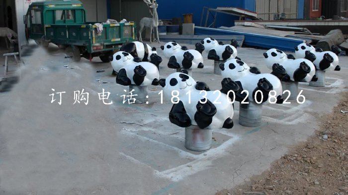 大熊貓雕塑，玻璃鋼動(dòng)物雕塑 (2)