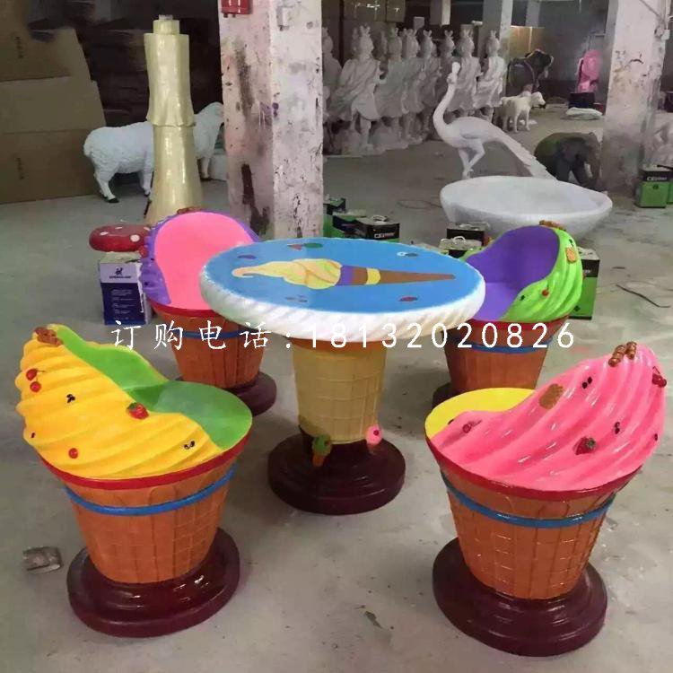 冰淇淋造型座椅，玻璃鋼卡通雕塑