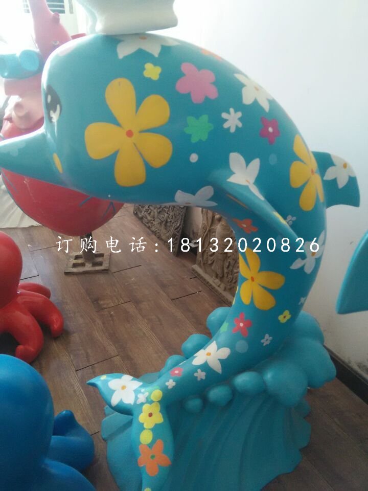 彩繪小海豚雕塑，玻璃鋼動物