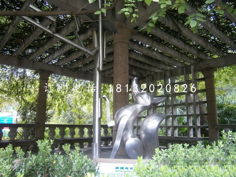 不銹鋼狐貍雕塑，動物雕塑