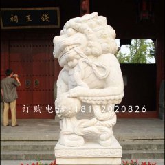 漢白玉小獅子雕塑，動(dòng)物石雕