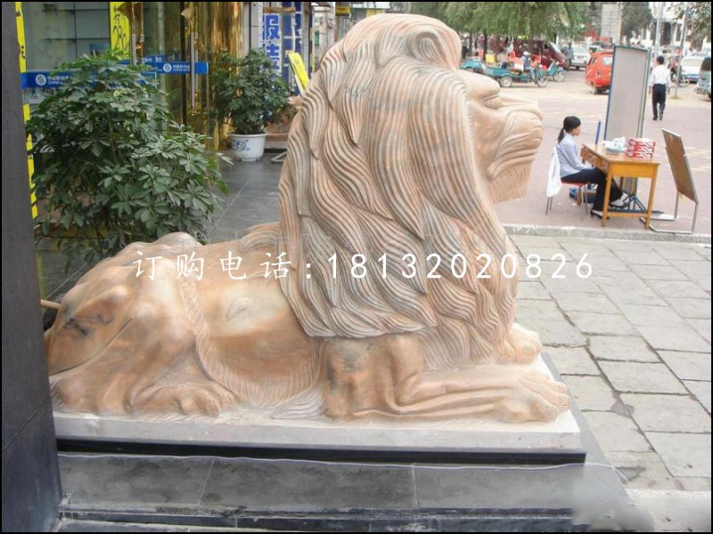 趴著的獅子雕塑，西洋獅石雕