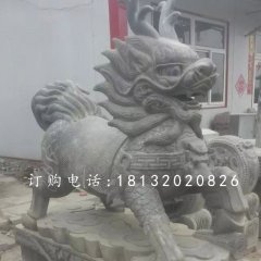青石麒麟雕塑，廣場石雕麒麟