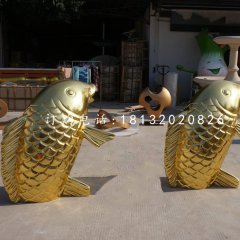 金色鯉魚(yú)雕塑，玻璃鋼仿真動(dòng)物