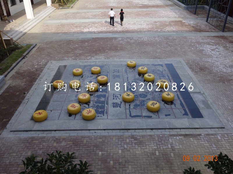 玻璃鋼仿真象棋雕塑，公園景觀雕塑