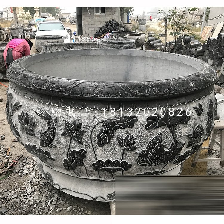 水缸石雕，青石荷花浮雕水缸 (2).jpg